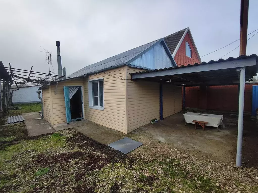 Дом в Краснодарский край, Темрюкский район, Краснострельское с/пос, ... - Фото 2