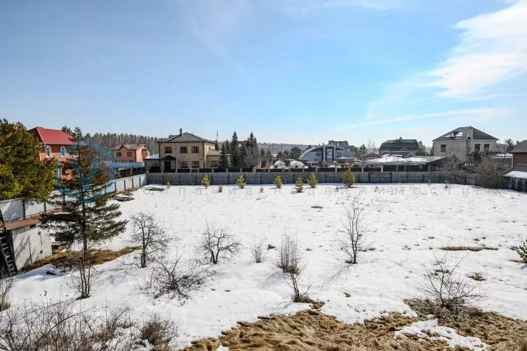 Участок в Омская область, Омский район муниципальный округ, с. ... - Фото 1