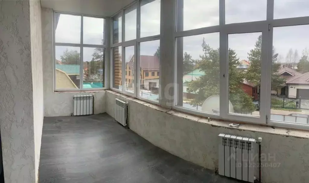 Дом в Ямало-Ненецкий АО, Ноябрьск ул. Интернационалистов, 27 (350 м) - Фото 1