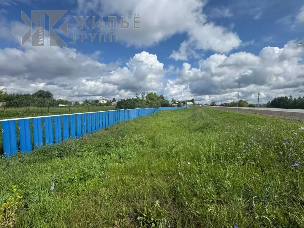 Участок в Татарстан, Алексеевское пгт ул. Заводская, 1 (9.38 сот.) - Фото 1