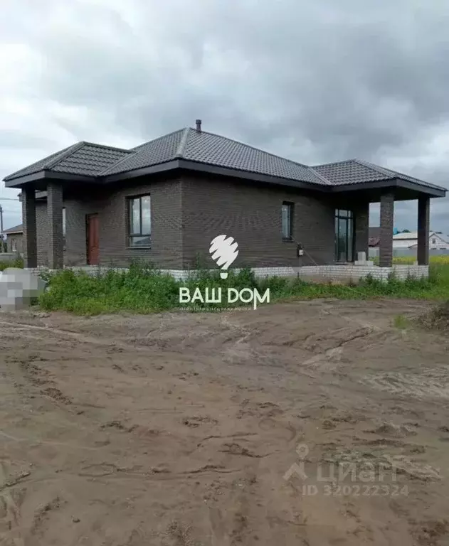Дом в Брянская область, Брянский район, Добрунское с/пос, д. Добрунь ... - Фото 0