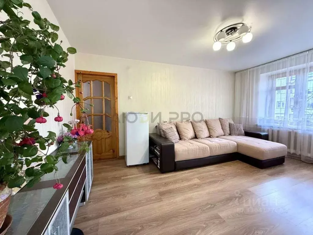 3-к кв. Кировская область, Киров ул. Труда, 11 (66.0 м) - Фото 1