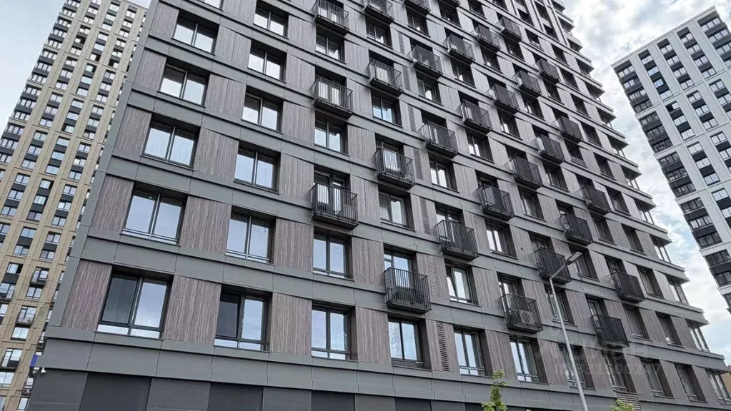 3-к кв. Башкортостан, Уфа ул. Энтузиастов, 7 (65.6 м) - Фото 1