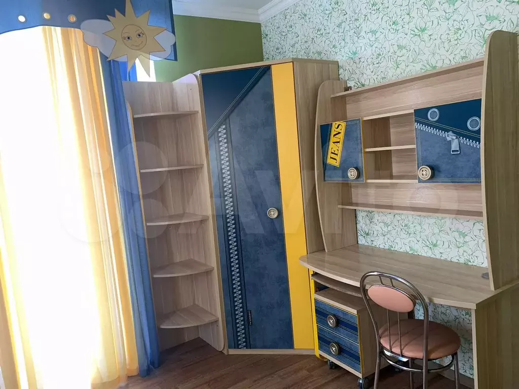 2-к. квартира, 58 м, 2/3 эт. - Фото 0