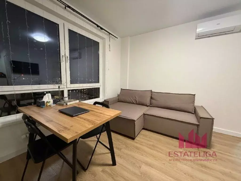 3-к кв. Москва Очаковское ш., 5к5 (48.8 м) - Фото 2