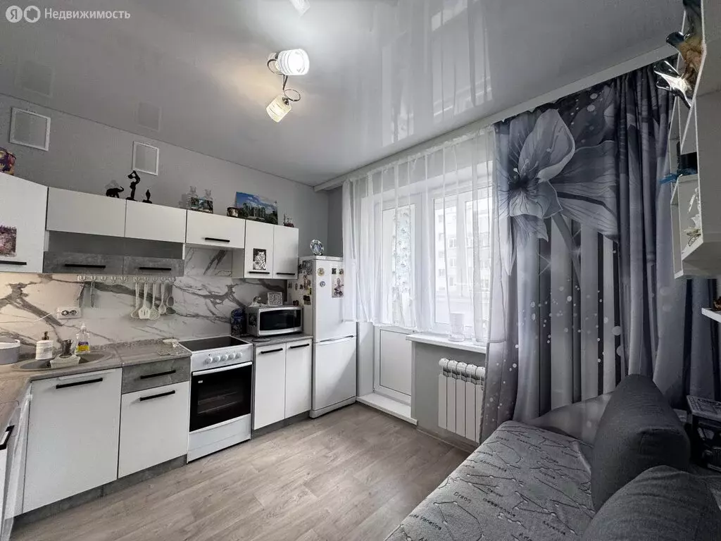 2-комнатная квартира: деревня Конёвка, Лесная аллея, 1к2 (67 м) - Фото 0