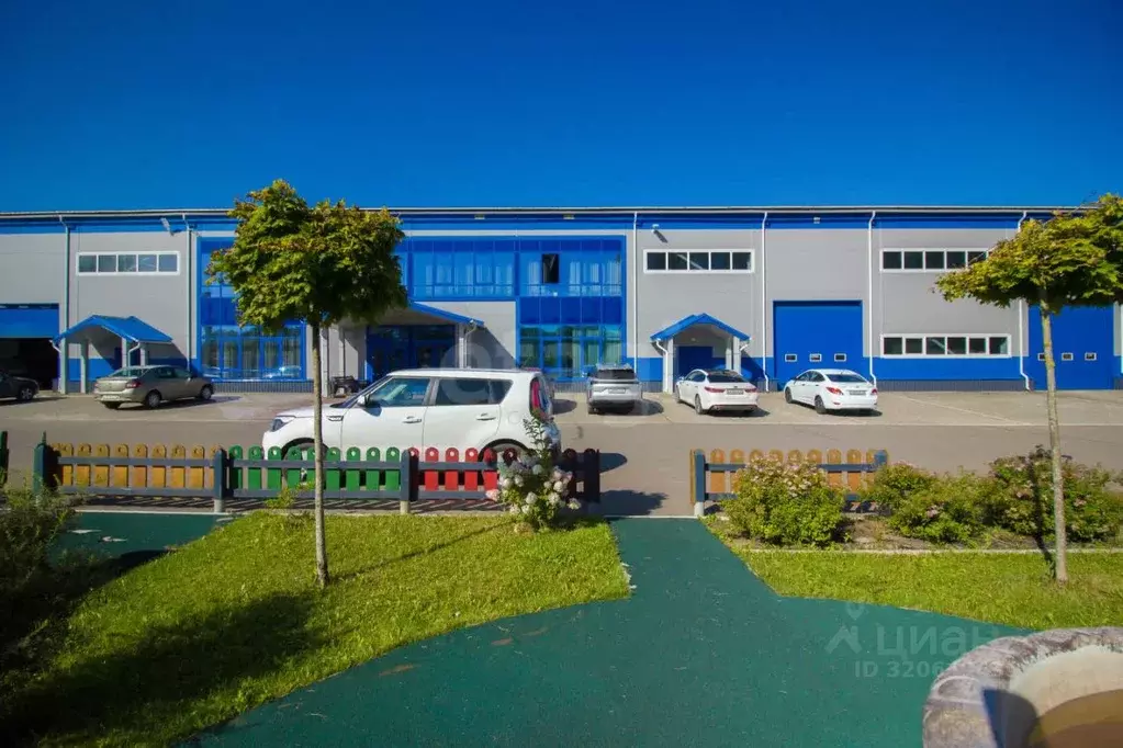 Помещение свободного назначения в Калужская область, Малоярославец ул. ... - Фото 0