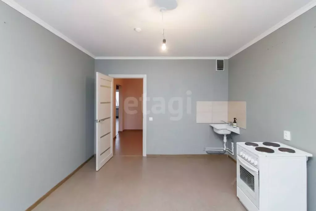 2-к кв. Тюменская область, Тюмень ул. Александра Митинского, 4 (67.3 ... - Фото 1