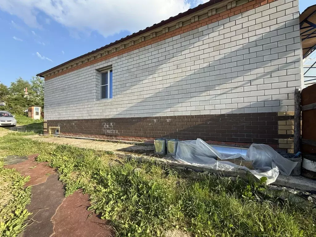 Дом в Калужская область, Бабынинский муниципальный округ, д. Карачево  ... - Фото 2
