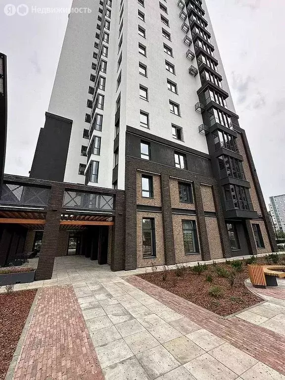 2-комнатная квартира: Тюмень, Одесская улица, 7к1 (55 м) - Фото 1