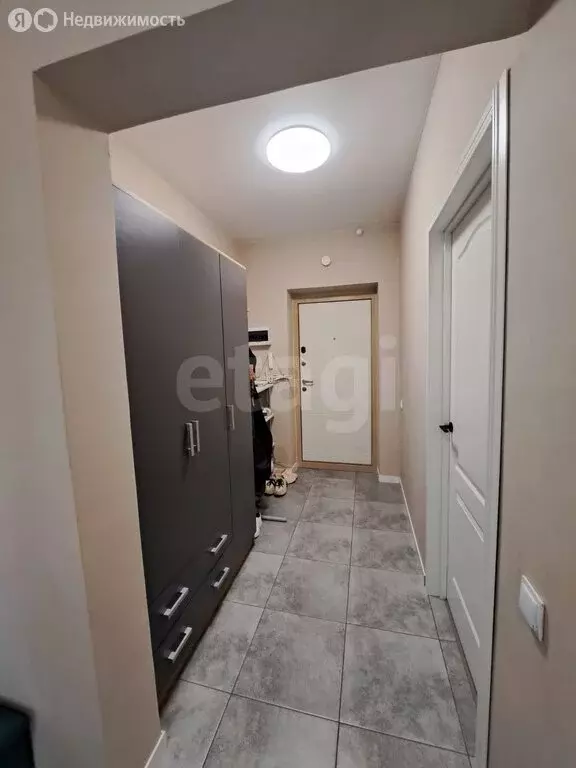 2-комнатная квартира: Калининград, Батальная улица, 104 (59 м) - Фото 0