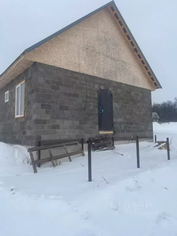 Дом в Башкортостан, Иглинский район, Балтийский сельсовет, с. Балтика ... - Фото 0