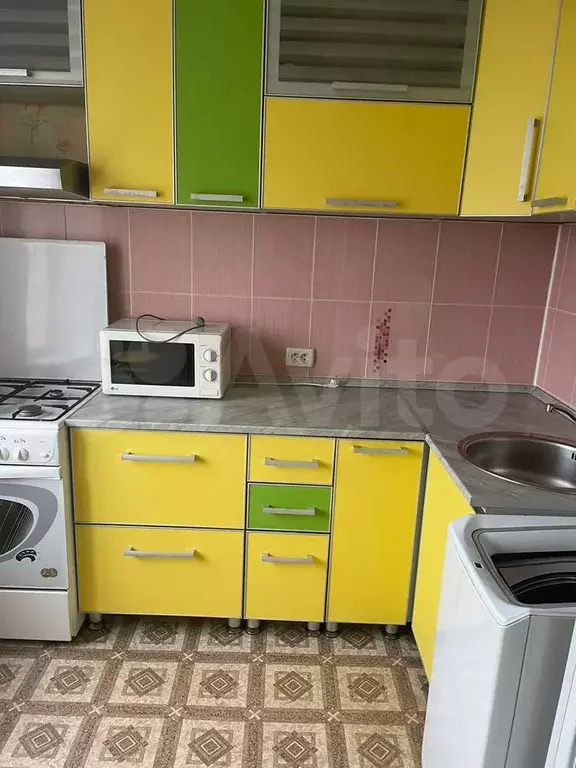 1-к. квартира, 37 м, 9/9 эт. - Фото 0