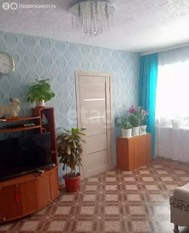 2-комнатная квартира: деревня Корнеевка, улица Гагарина, 14 (42.6 м) - Фото 0