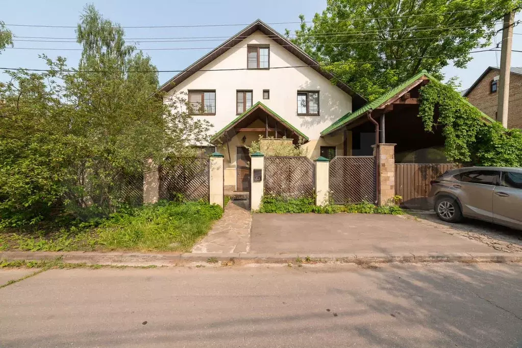 Дом 320 м на участке 6 сот. - Фото 0