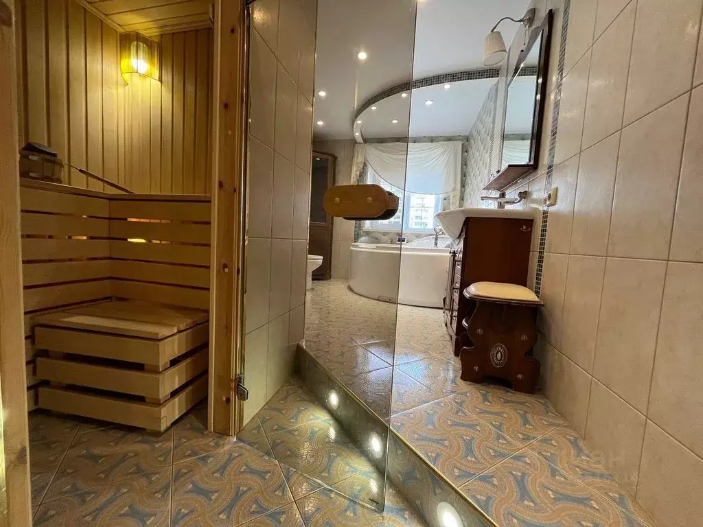 4-к кв. Башкортостан, Уфа ул. Цюрупы, 151 (123.0 м) - Фото 1