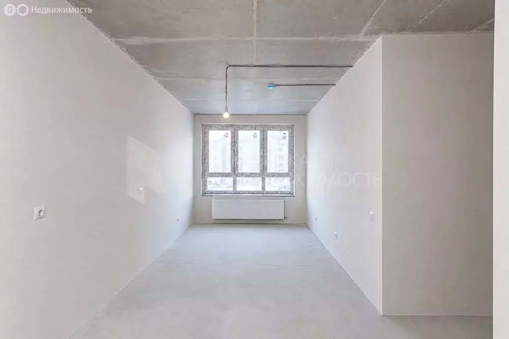 2-комнатная квартира: Тюмень, улица Разведчика Кузнецова, 16 (64.9 м) - Фото 2