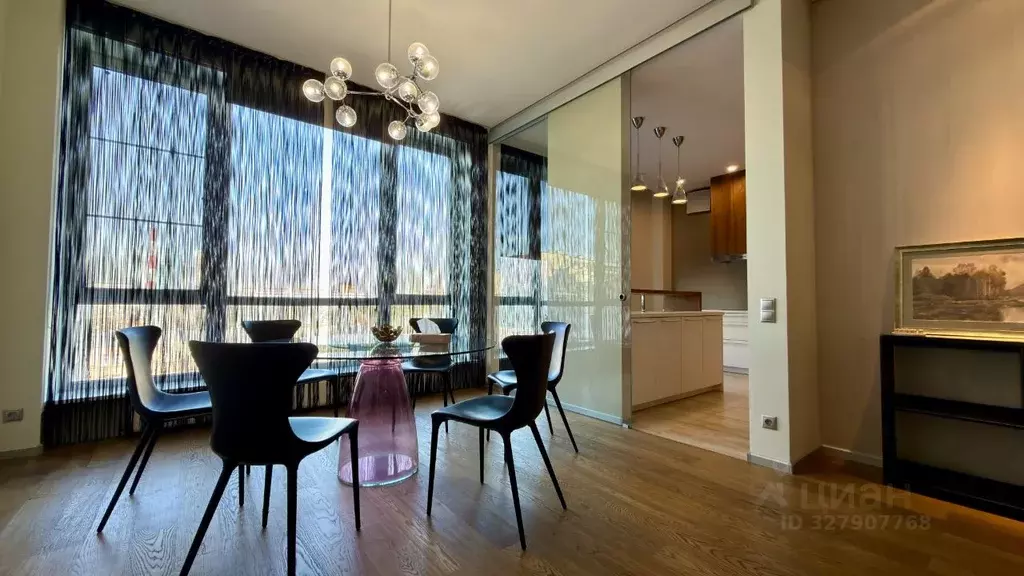 3-к кв. Москва ул. Усачева, 2С3 (140.0 м) - Фото 2