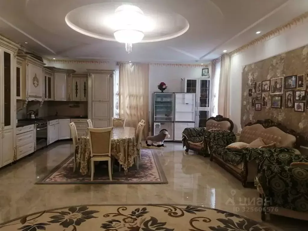 Дом в Тамбовская область, Тамбов Цветочная ул., 1Л (207 м) - Фото 1