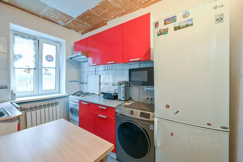 2-к кв. Ленинградская область, Гатчина ул. Володарского, 3 (41.6 м) - Фото 1