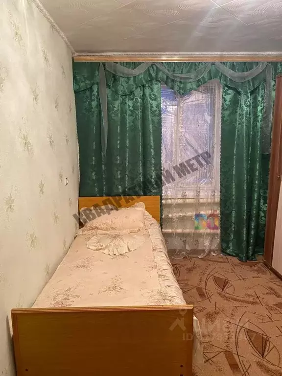 3-к кв. Калмыкия, с. Приютное ул. Московская, 10 (81.5 м) - Фото 1
