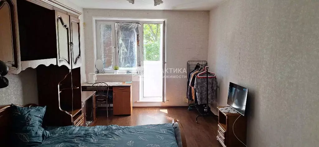 Продается 3-комнатная квартира - Фото 2