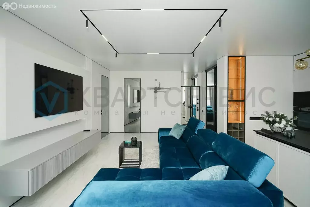3-комнатная квартира: Омск, 1-й Тюкалинский проезд, 8 (75 м) - Фото 1