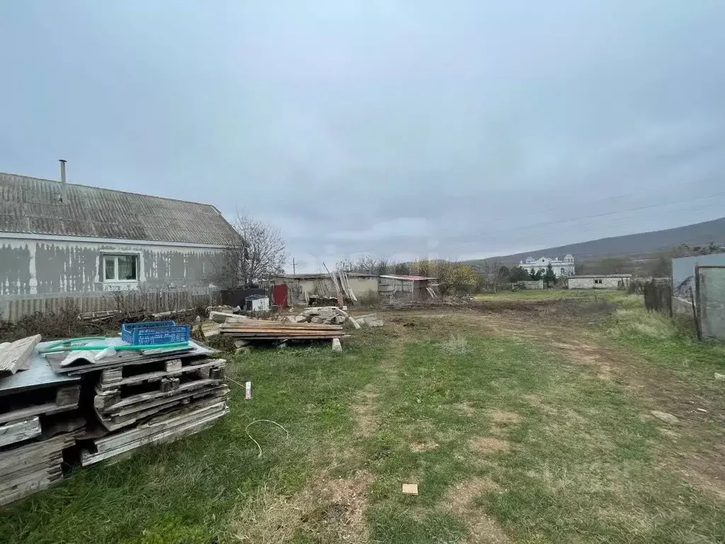 Участок в Крым, Кировский район, Старый Крым городское поселение ул. ... - Фото 1