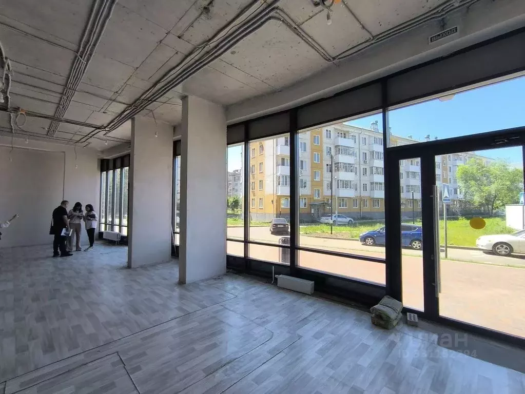 Помещение свободного назначения в Татарстан, Казань ул. Галиаскара ... - Фото 1