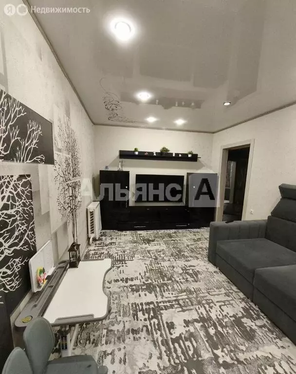 3-комнатная квартира: Волгодонск, проспект Строителей, 16А (63.3 м) - Фото 1