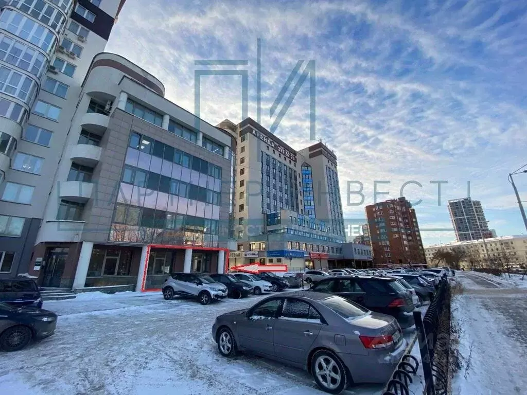 Торговая площадь в Свердловская область, Екатеринбург ул. Маршала ... - Фото 0