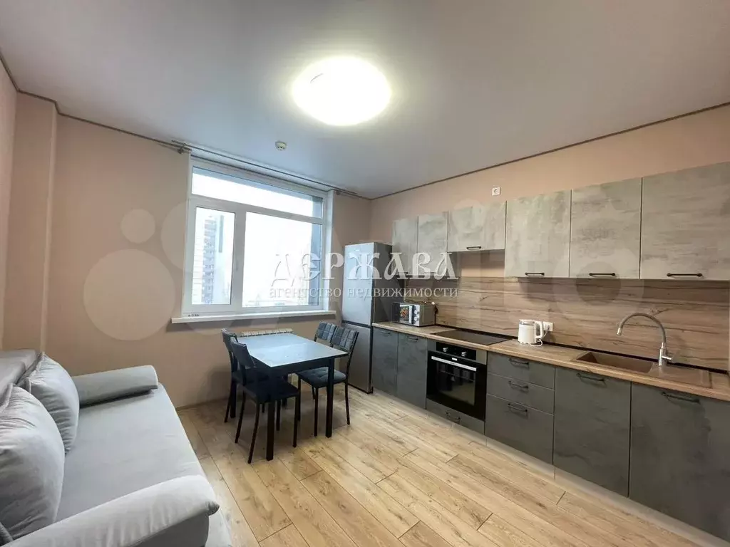 1-к. квартира, 38 м, 8/10 эт. - Фото 0