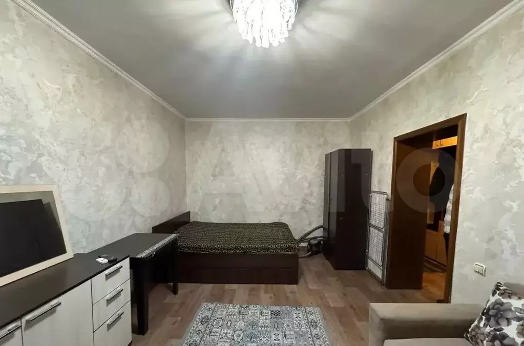 1-к. квартира, 37 м, 8/9 эт. - Фото 1