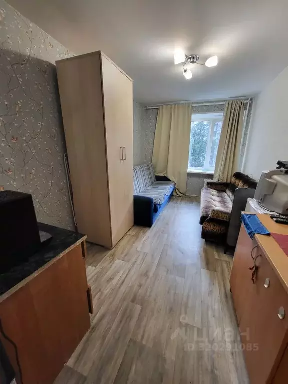 Комната Псковская область, Псков ул. Киселева, 8 (10.0 м) - Фото 1