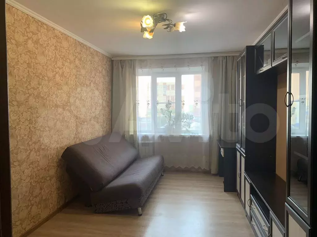 1-к. квартира, 36 м, 4/10 эт. - Фото 1