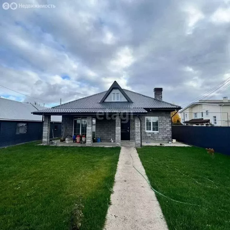Дом в село Подстепки, улица Ворошилова, 8 (160 м) - Фото 0