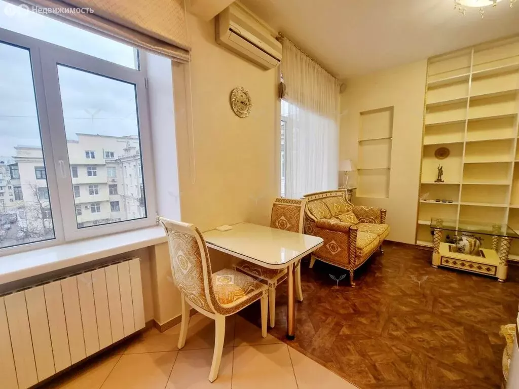 2-комнатная квартира: Москва, Кутузовский проспект, 24 (50 м) - Фото 1