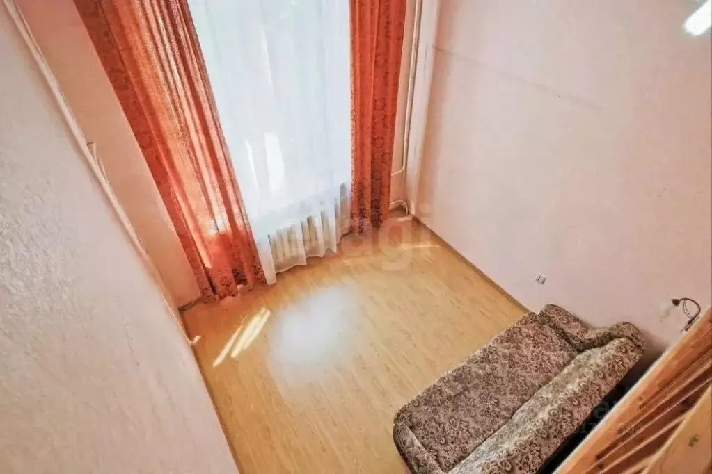 Комната Калининградская область, Калининград Барнаульская ул., 8 (28.1 ... - Фото 0
