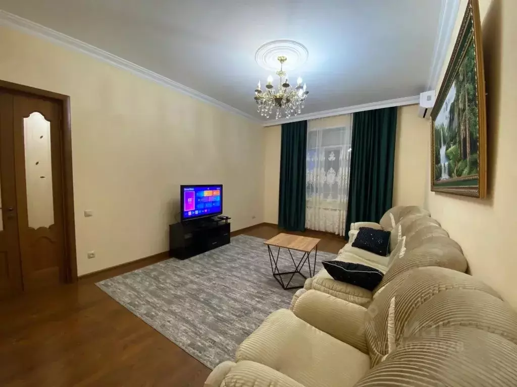 2-к кв. Дагестан, Махачкала ул. Времена Года, 8А (60.0 м) - Фото 1