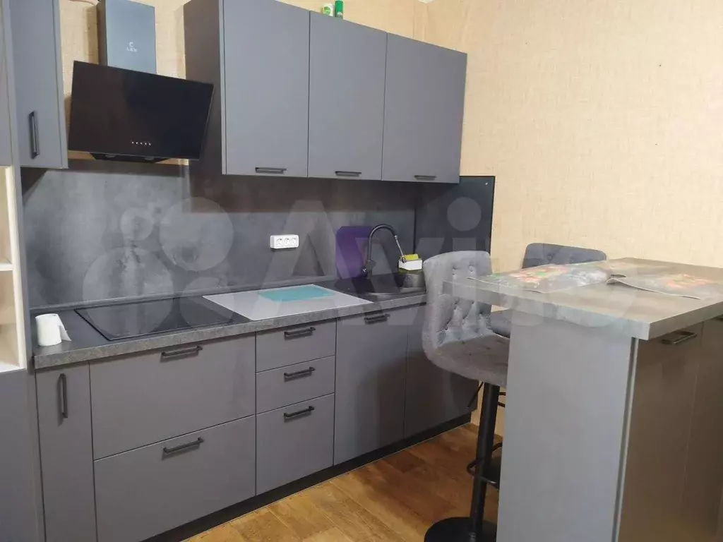 2-к. квартира, 66 м, 1/8 эт. - Фото 1