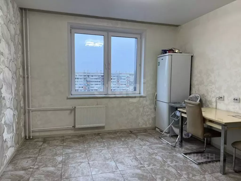 3-к кв. Красноярский край, Красноярск ул. Авиаторов, 43 (95.7 м) - Фото 1