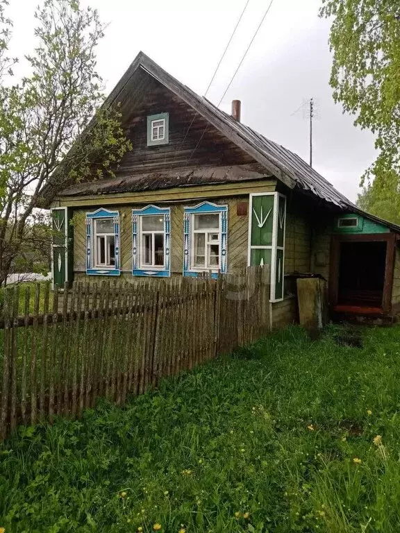 Дом в Тверская область, Старицкий муниципальный округ, деревня Старое ... - Фото 0