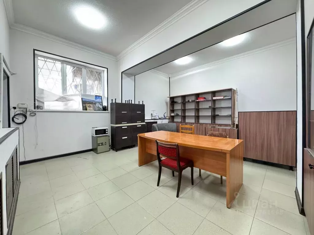 Помещение свободного назначения в Кабардино-Балкария, Нальчик пер. ... - Фото 1