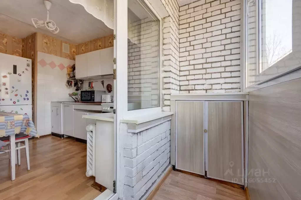3-к кв. Санкт-Петербург Бестужевская ул., 33К3 (60.5 м) - Фото 1