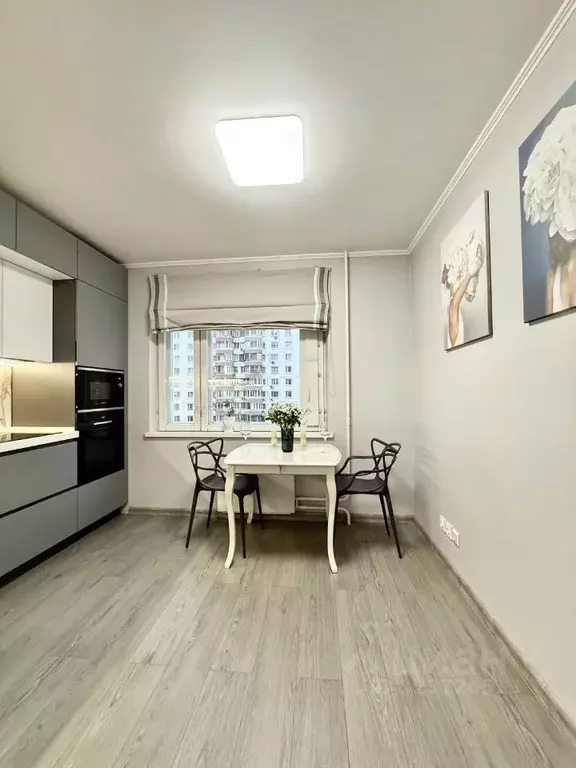 3-к кв. Москва ул. Академика Анохина, 7 (74.5 м) - Фото 2