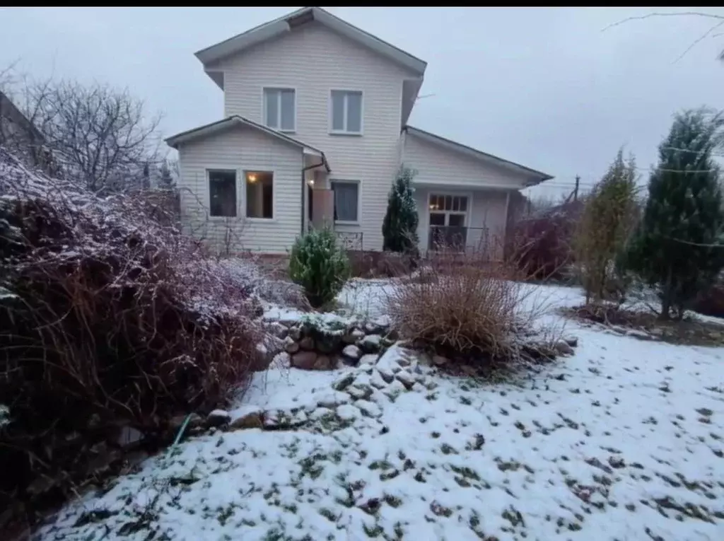 Дом в Ленинградская область, Выборгский район, Полянское с/пос, пос. ... - Фото 1