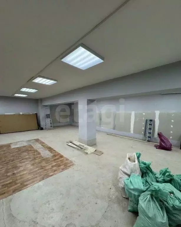 Помещение свободного назначения в Вологодская область, Вологда ул. ... - Фото 1