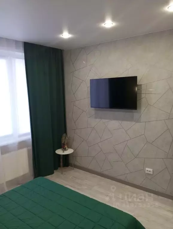 2-к кв. Тюменская область, Тобольск Зона ВУЗов тер., 7 (38.0 м) - Фото 1