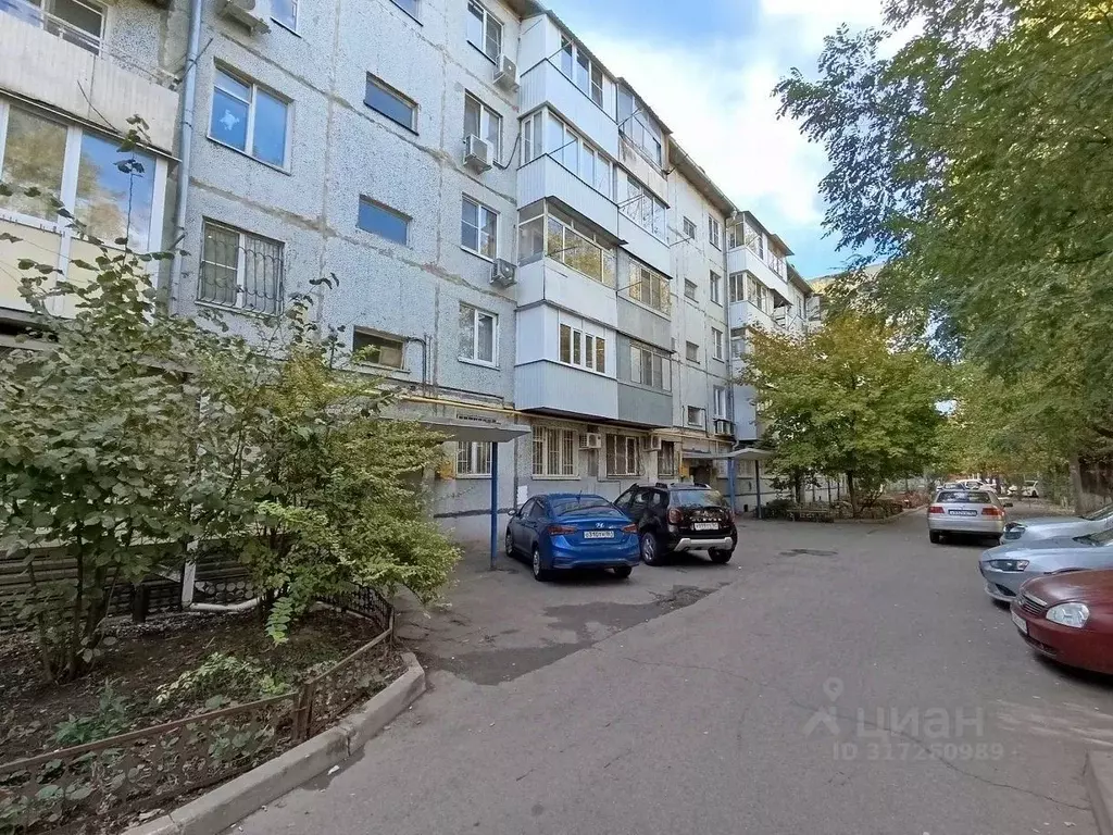 2-к кв. Ростовская область, Ростов-на-Дону Батуринская ул., 15к1 (48.0 ... - Фото 0