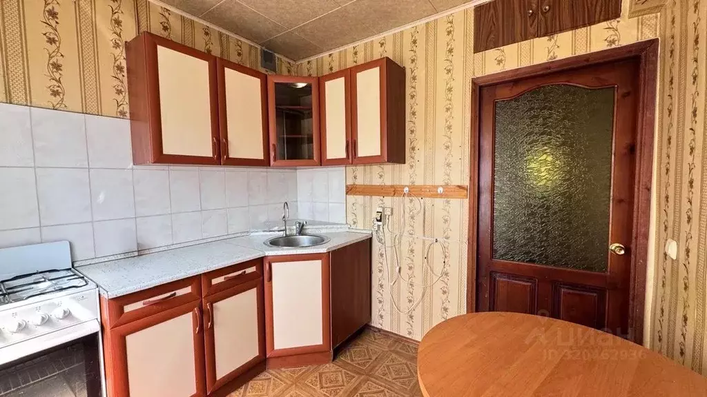 1-к кв. Астраханская область, Астрахань ул. Савушкина, 17к1 (30.0 м) - Фото 1